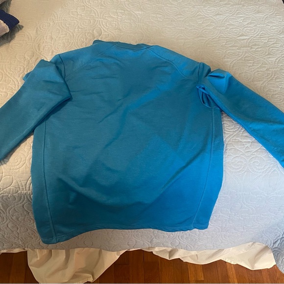 Vineyard Vines Performance Quarter Zip. Men’s Small. - Picture 3 of 4